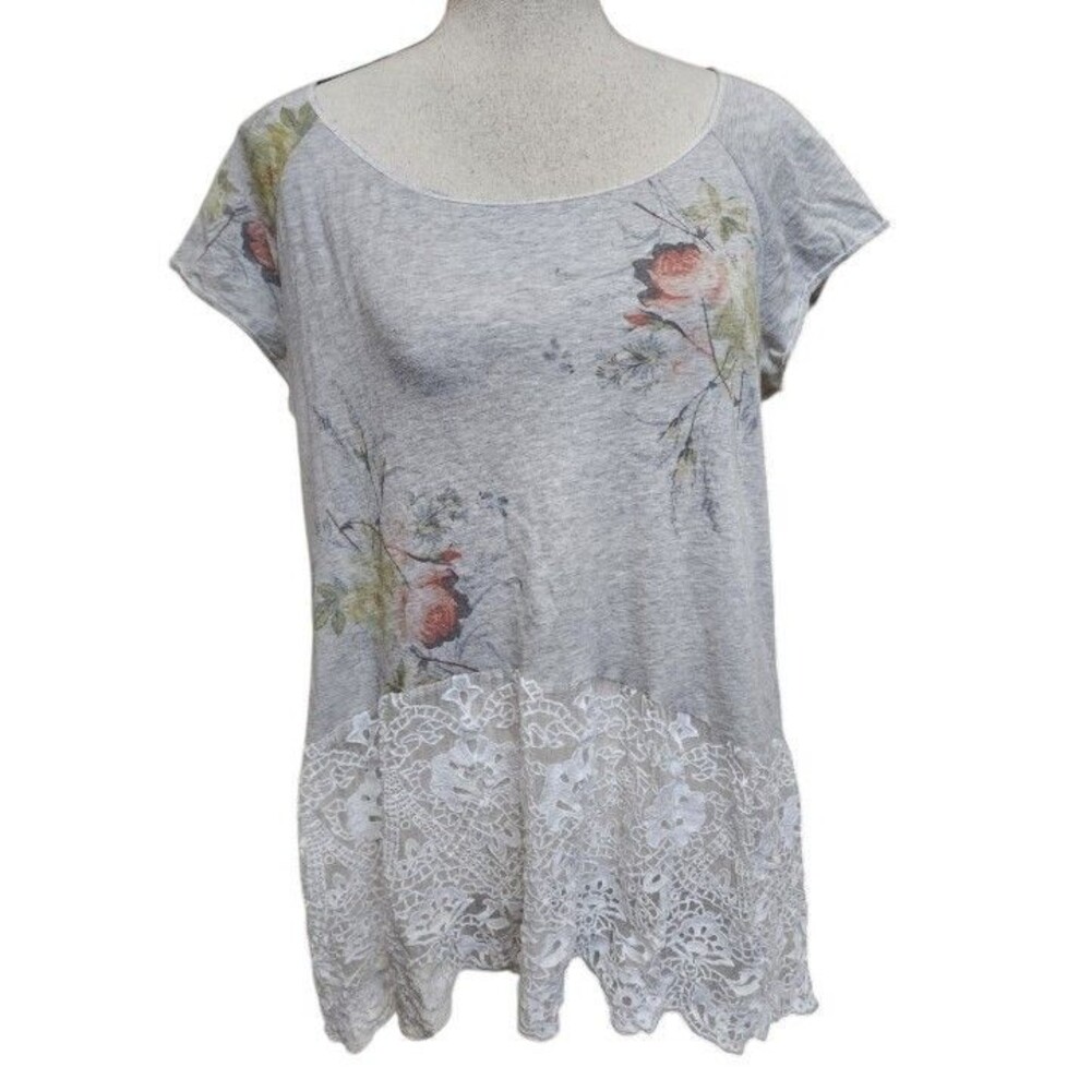 Johnny Was Silk Blend Lace Hem Top Size Medium Gray Floral Sheer Back Panel
